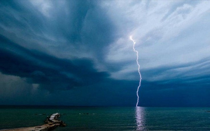 Δέκα παράξενες αλήθειες για τους κεραυνούς